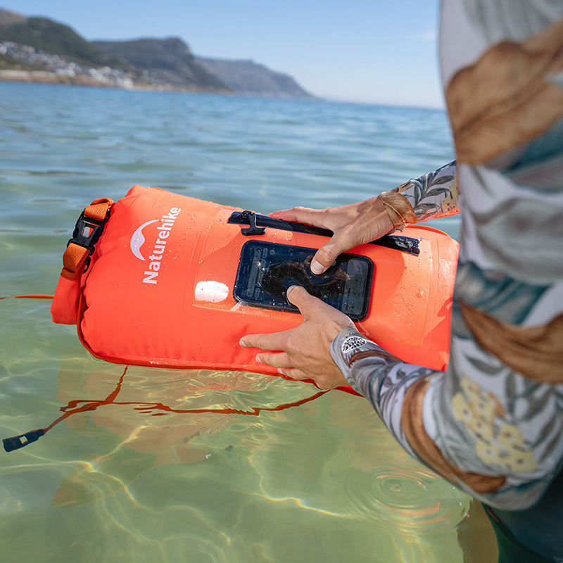 حقيبة نايتشرهايك 2026 المطورة  - مراجعة Swim Buoy Open Water وسعره